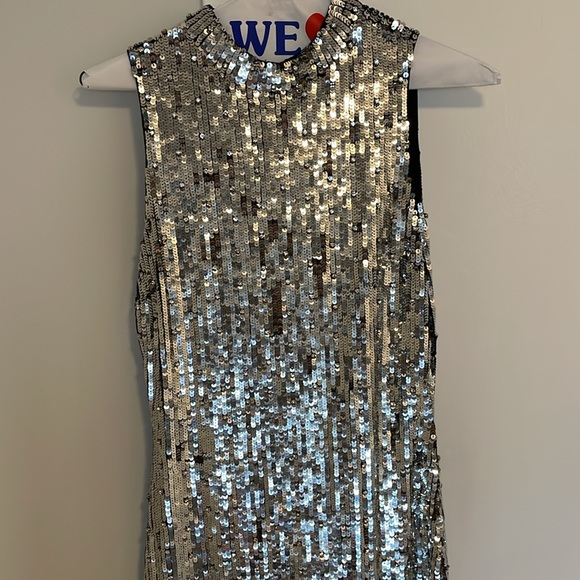 🔥 Ret $895 Alice + Olivia Silver Sequin Malika zip-detailed embellished dress - Picture 6 of 11